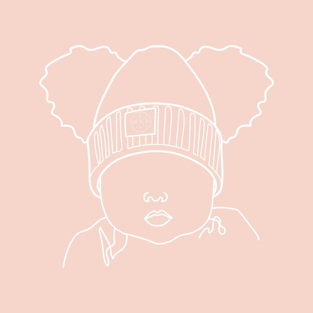 A line drawing of a baby wearing a hat.