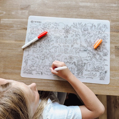 coloring tablemat silicone reusable erasable travel on-the-go kit mks Miminoo halloween trick or treat gift idea october