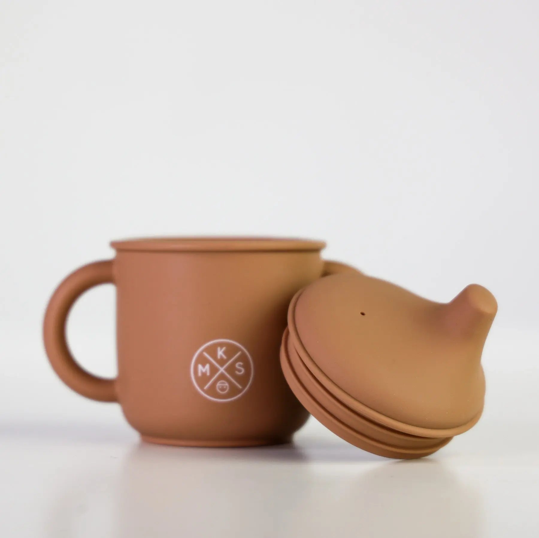 Silicone Sippy Cup with lid and handles Taupe - MKS Miminoo