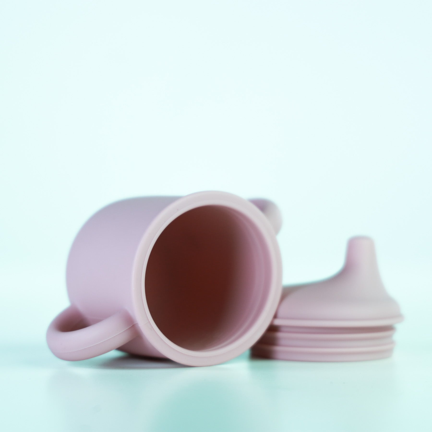 Silicone Sippy Cup with lid and handles Lilac