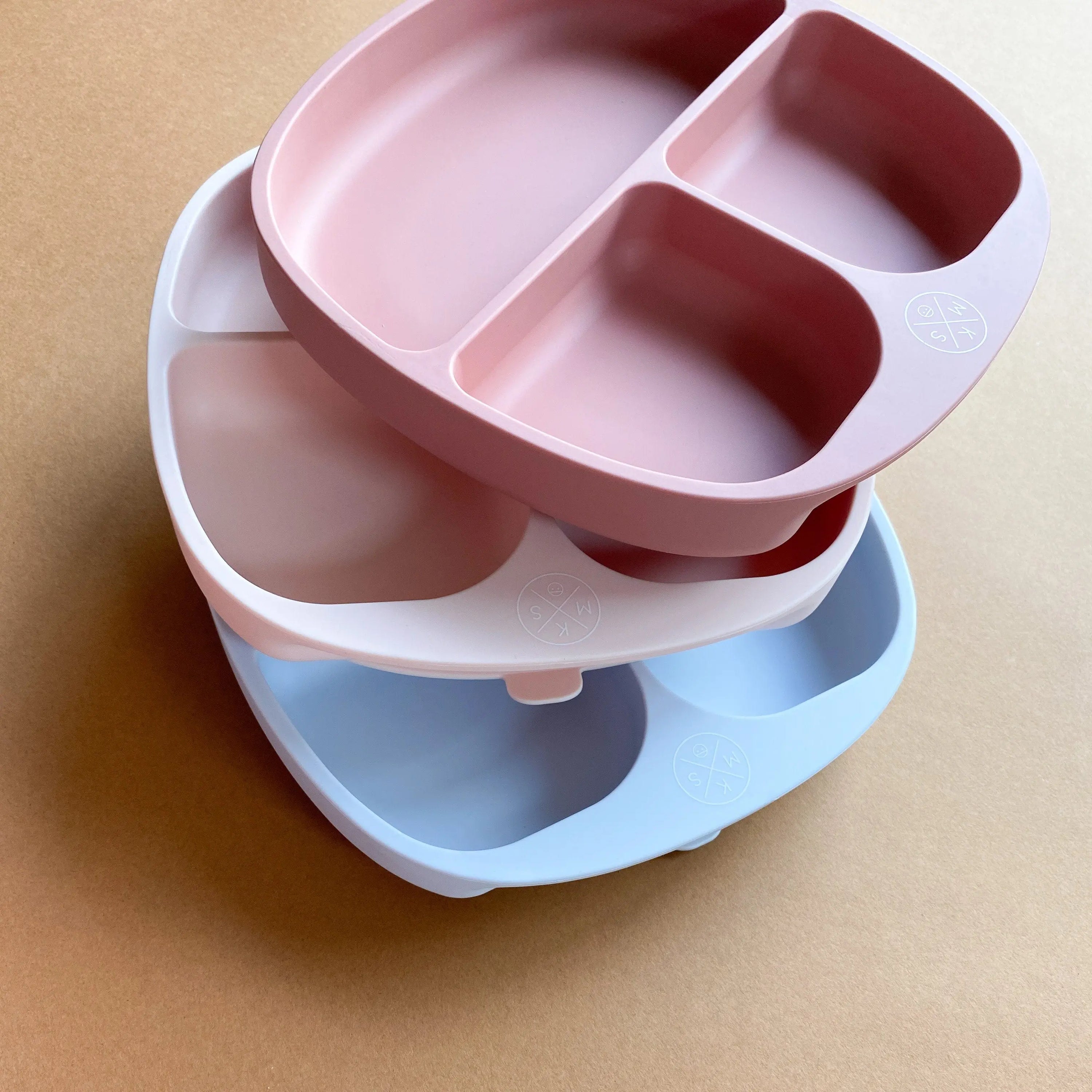 Silicone suction kids plate w/ dividing sections Dusty Pink - MKS Miminoo