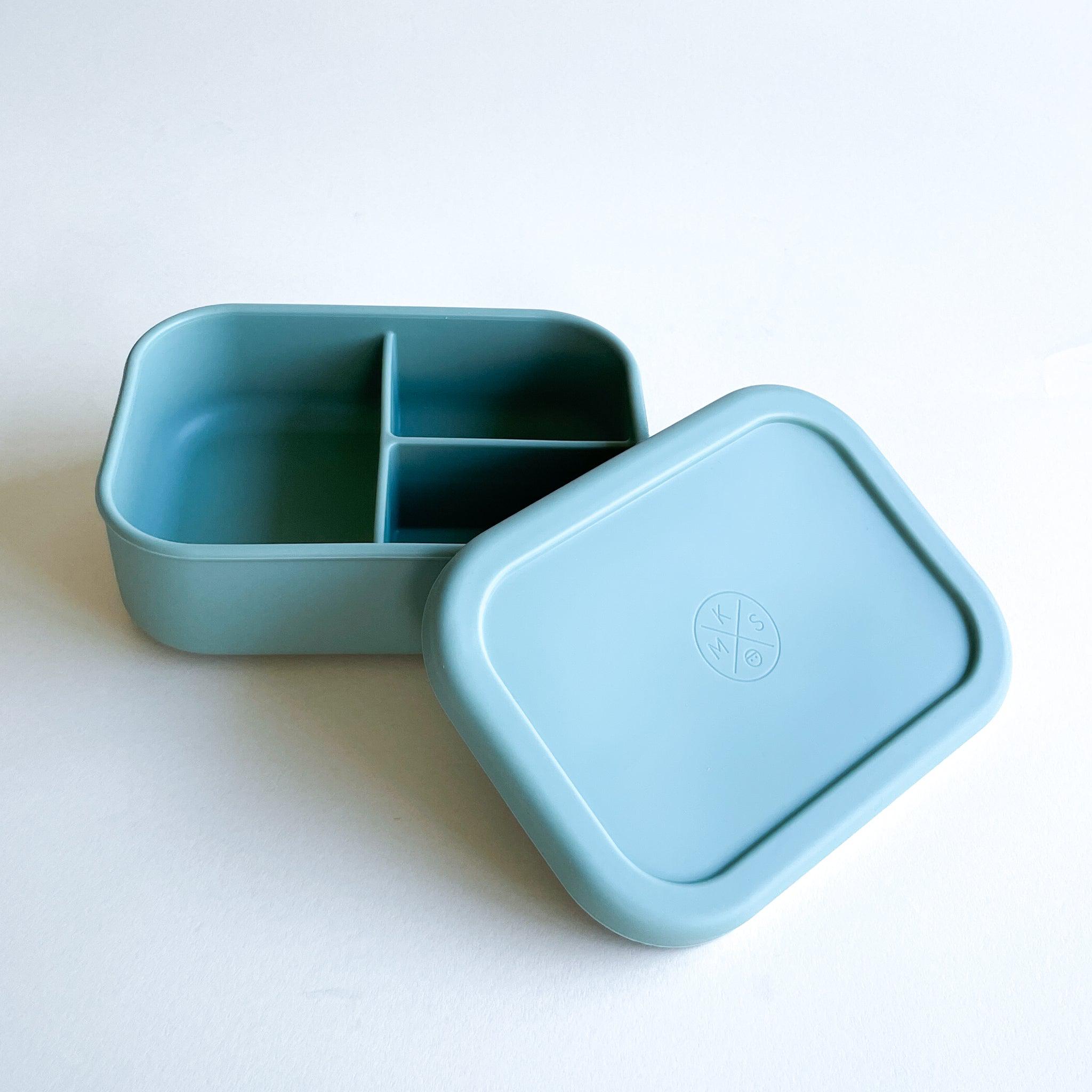 2 In 1 Kids Silicone Food Storage Box Solid Color Baby Snack Cup
